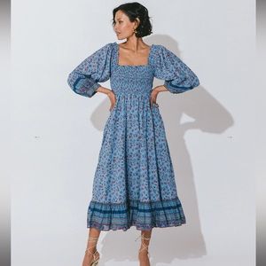 Cleobella  Eva dress worn twice Size M can fit up to an XL